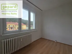 Prodej bytu 2+1, Hroznětín, Sídliště, 64 m2