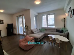 Pronájem bytu 3+kk, Kroměříž, Velehradská, 89 m2
