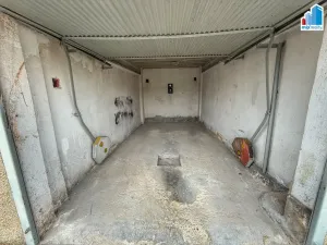 Pronájem garáže, Plzeň, Skladová, 18 m2
