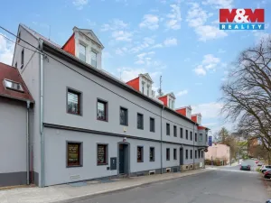 Prodej ubytování, Chodov, Poděbradova, 2700 m2