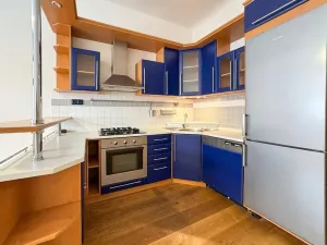 Prodej bytu 2+kk, Praha - Holešovice, U průhonu, 48 m2