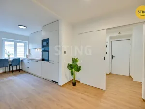 Prodej bytu 2+1, Olomouc, Vančurova, 61 m2