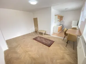 Pronájem bytu 2+kk, Rousínov, 50 m2