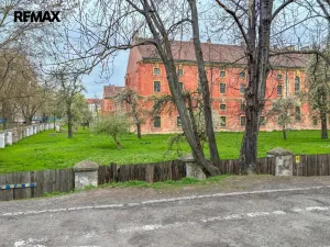 Pronájem bytu 3+1, Praha - Karlín, Molákova, 63 m2