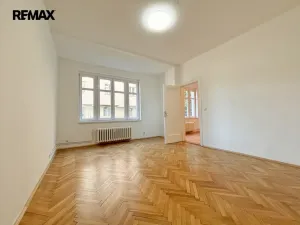 Pronájem bytu 3+1, Praha - Smíchov, Plzeňská, 96 m2