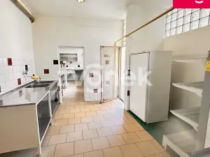 Pronájem restaurace, Zlín, Antonínova, 174 m2