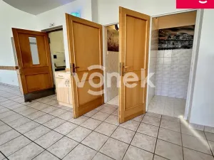 Pronájem restaurace, Zlín, Antonínova, 174 m2