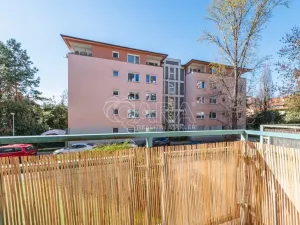 Pronájem bytu 1+kk, Praha - Záběhlice, Záběhlická, 32 m2