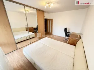 Pronájem bytu 2+1, Praha - Lhotka, Mirotická, 61 m2