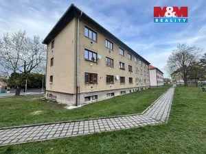 Pronájem bytu 2+1, Dobřany, Stromořadí, 64 m2