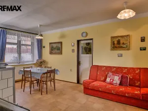 Prodej zemědělské usedlosti, Drhovle - Pamětice, 160 m2