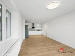 Pronájem bytu 3+kk, Praha - Modřany, Barunčina, 77 m2