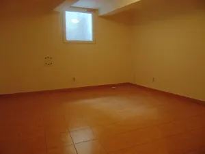 Pronájem bytu 2+kk, Praha - Strašnice, Věšínova, 46 m2