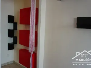 Prodej bytu 2+1, Přelouč, náměstí 17. listopadu, 64 m2