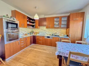 Pronájem bytu 2+kk, Praha - Modřany, K Vystrkovu, 68 m2