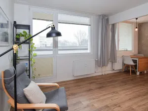 Pronájem bytu 1+kk, Praha - Střížkov, Bínova, 37 m2