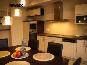 Pronájem bytu 2+1, Plzeň, Habrmannovo náměstí, 83 m2