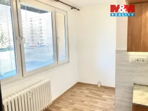 Pronájem bytu 2+1, Jindřichův Hradec - Jindřichův Hradec III, sídliště Vajgar, 58 m2