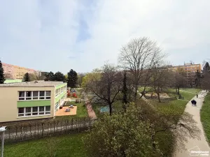 Prodej bytu 3+kk, Praha - Prosek, Veltruská, 57 m2