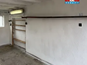 Prodej garáže, Třebíč, Spojovací, 19 m2