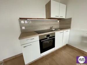 Pronájem bytu 1+kk, Praha - Strašnice, Strančická, 36 m2