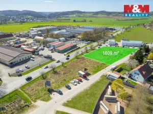 Prodej komerčního pozemku, Kuřim, 2221 m2