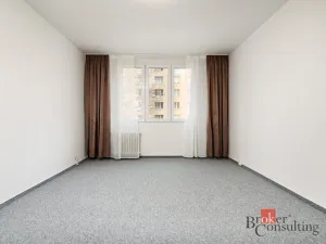 Prodej bytu 2+1, Plzeň - Skvrňany, Křimická, 52 m2