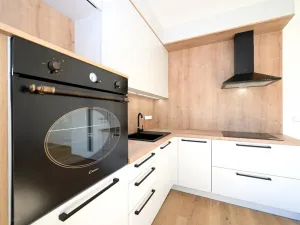 Pronájem bytu 1+kk, Praha - Střížkov, Střížkovská, 37 m2