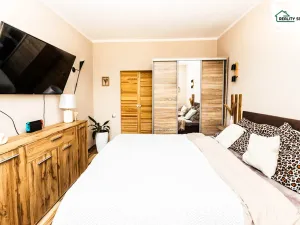 Pronájem bytu 2+1, Cheb, Písečná, 52 m2