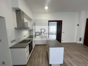 Pronájem bytu 3+kk, Znojmo, Divišovo náměstí, 81 m2