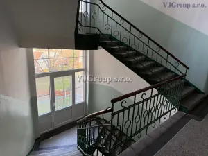 Prodej bytu 2+1, Praha - Libeň, V mezihoří, 69 m2