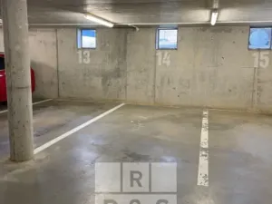 Prodej garáže, Praha, Formanská, 19 m2