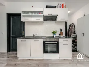 Pronájem bytu 2+kk, Praha - Vinoř, Moravanská, 47 m2