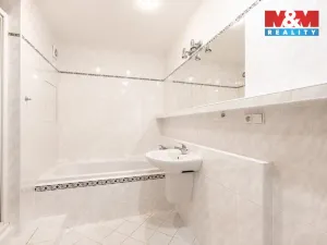 Prodej bytu 2+1, Zlín, Středová, 57 m2