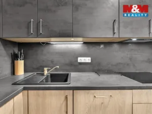 Prodej bytu 3+1, Budčeves, 60 m2