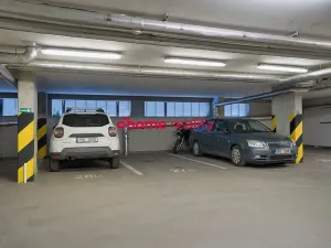 Prodej garážového stání, Olomouc, Edvarda Beneše, 13 m2