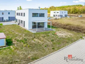 Pronájem rodinného domu, Kladno - Dubí, Práce, 178 m2