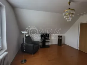 Pronájem rodinného domu, Praha - Horní Počernice, Lukavecká, 140 m2