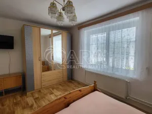 Pronájem rodinného domu, Praha - Horní Počernice, Lukavecká, 140 m2