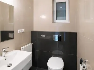 Pronájem bytu 2+kk, Praha - Vinohrady, Rybalkova, 70 m2