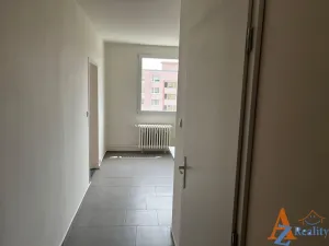 Pronájem bytu 1+1, Jirkov, Krušnohorská, 35 m2