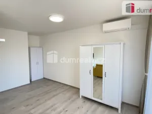 Pronájem bytu 2+kk, Praha - Modřany, Soukalova, 50 m2