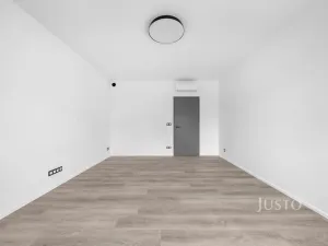 Pronájem bytu 4+kk, Praha - Šeberov, Na proutcích, 132 m2