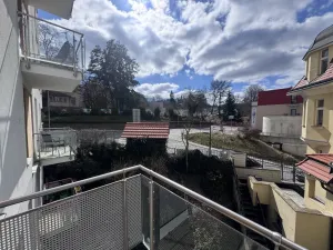 Prodej bytu 2+kk, Karlovy Vary, Libušina, 72 m2