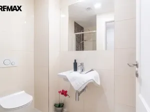 Pronájem bytu 2+kk, Praha - Vinohrady, Korunní, 65 m2