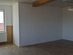Prodej obchodního prostoru, Vavřinec, 400 m2