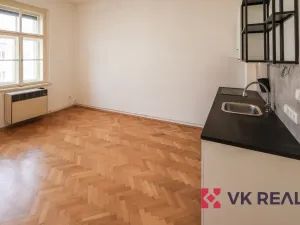 Pronájem bytu 2+kk, Praha - Břevnov, Bělohorská, 44 m2
