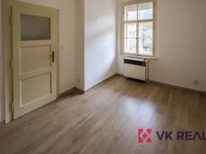 Pronájem bytu 2+kk, Praha - Břevnov, Bělohorská, 44 m2