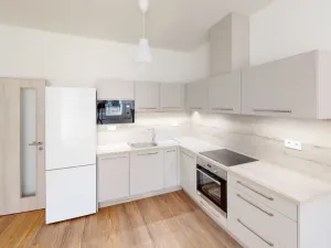 Pronájem bytu 2+kk, Brno, Wágnerova, 58 m2