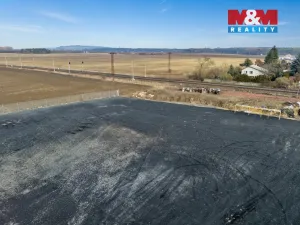 Pronájem komerčního pozemku, Velký Osek, 2500 m2